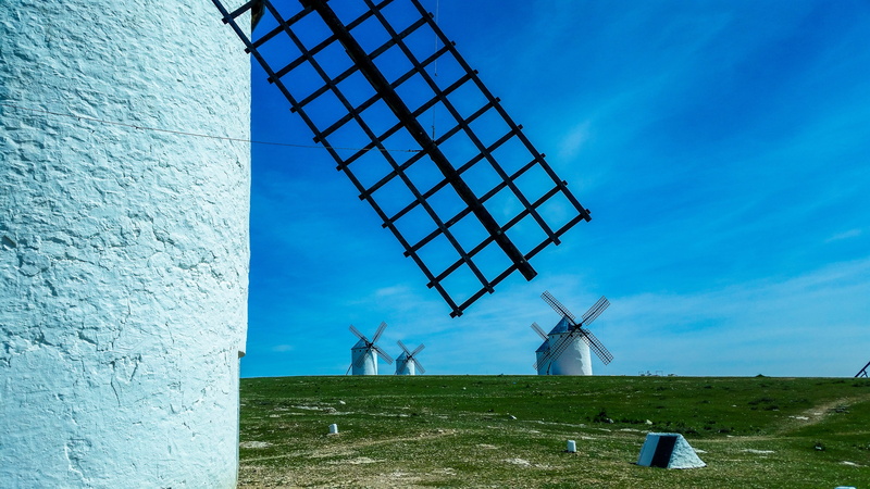 technology, solar energy, outdoors, sustainable resources, no people, turbine, 5K, energy, fuel and power generation, day, traditional windmill, field