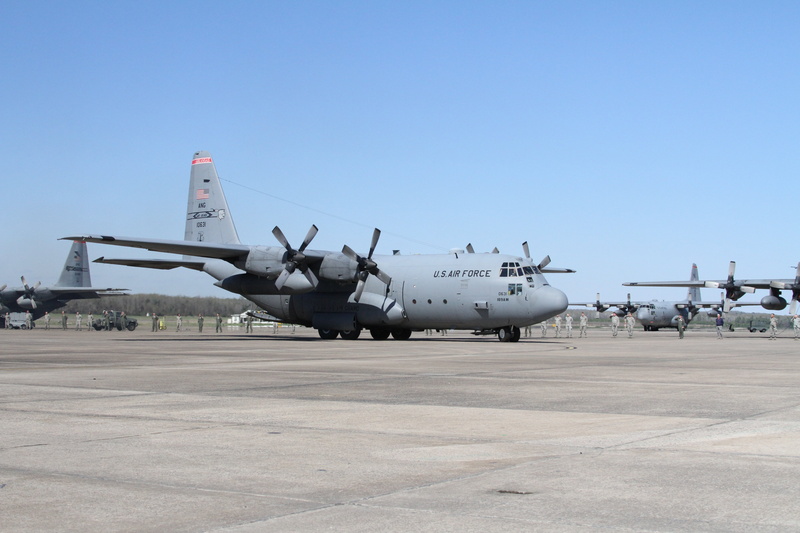 cockpit, military, flight, ship, sky, army, mode of transportation, pilot, aircraft, clear sky, side view, transportation, day, plane, freight transportation
