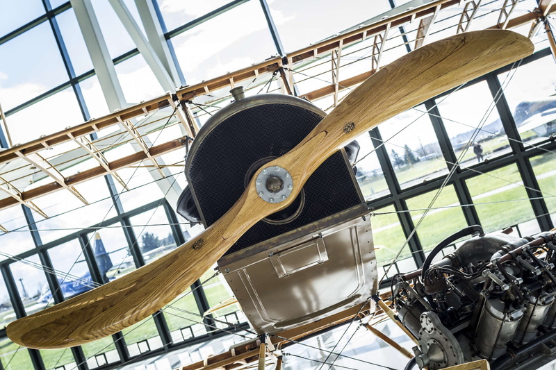 flight, low angle view, aircraft propellers, history, no people, propeller plane, flying, building, built structure, air museum, 4K, technology, single engine