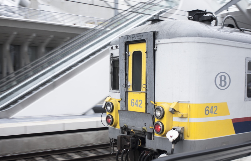 station, belgium, land vehicle, yellow, number, 4K, text, sncb, train - vehicle, mode of transportation, liege, public transportation, track, liège, focus on foreground