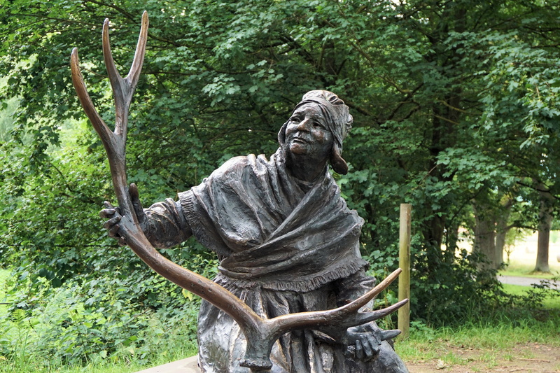 nature, green color, park, art, tree, woman, sababurg castle, outdoors, sculpture, craft, bronze statue, art and craft, bronze, 5K, branch, day, statue