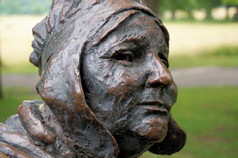 zoo, face, statue, carving - craft product, park, art and craft, human representation, representation, day, no people, focus on foreground, craft, weathered