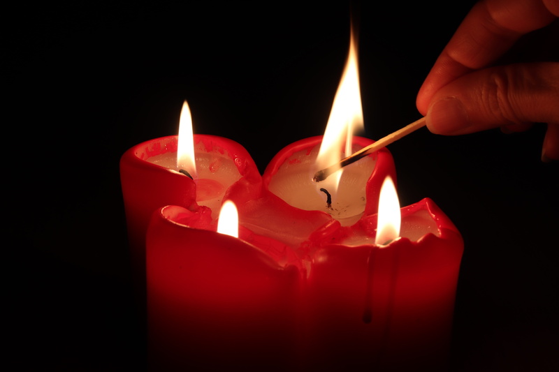 candlelight, holding, candle, close-up, shining, burn, heat - temperature, red, fire - natural phenomenon, black background, roma table, matchstick, hand