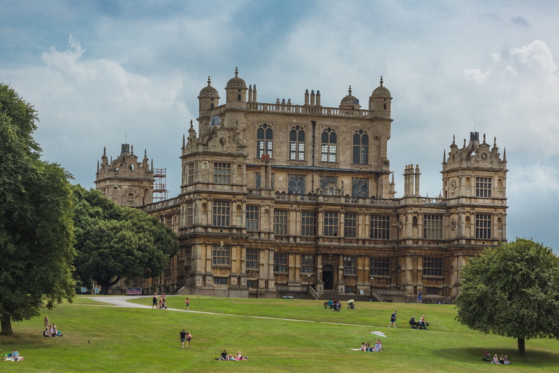 famous, grass, wayne manor, wollaton, deer park, 2K, real people, architecture, batman, wollaton hall, hall, united kingdom, travel, building, building exterior
