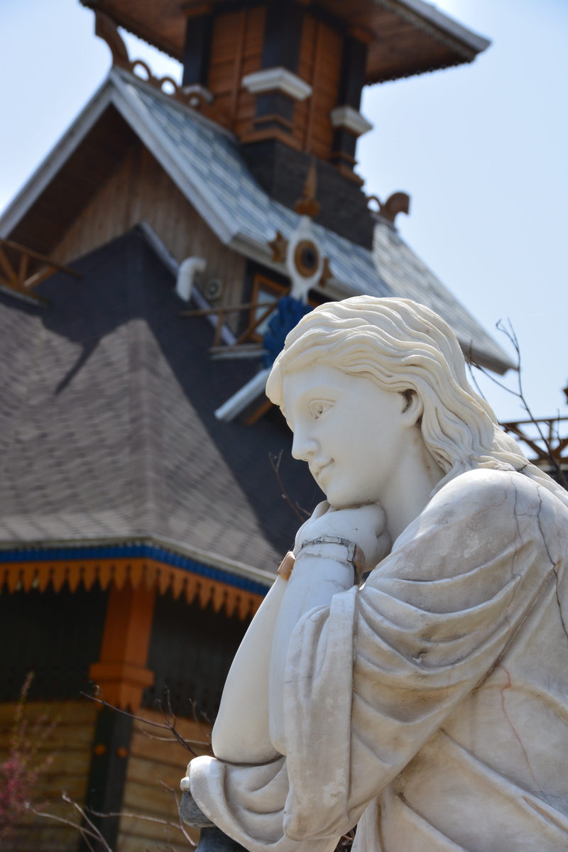 building, spirituality, sculpture, no people, volga manor, religion, statue, 5K, human representation, art and craft, outdoors, angel, male likeness, harbin