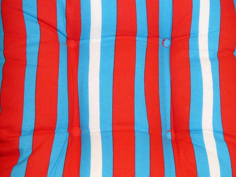 sit, Bench, textile, blue, white, no people, 2K, stripes, white color, pillowcase, seat cushions, Seat, full frame, side by side, backgrounds, striped