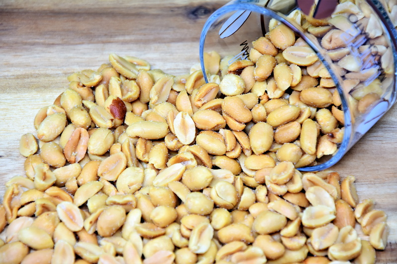 nibble, snack, nut - food, abundance, nutmeat, food and drink, table, peanut - food, nuts, 5K, eat, roasted, cores, healthy eating, knabberzeug, still life
