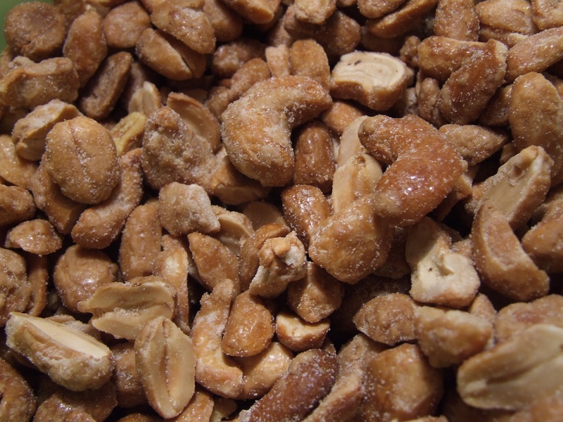 peanuts, snack, full frame, nut - food, winter food, 2K, freshness, nuts, brown, food, cashews, indoors, wellbeing, knabberzeug, temptation, food and drink