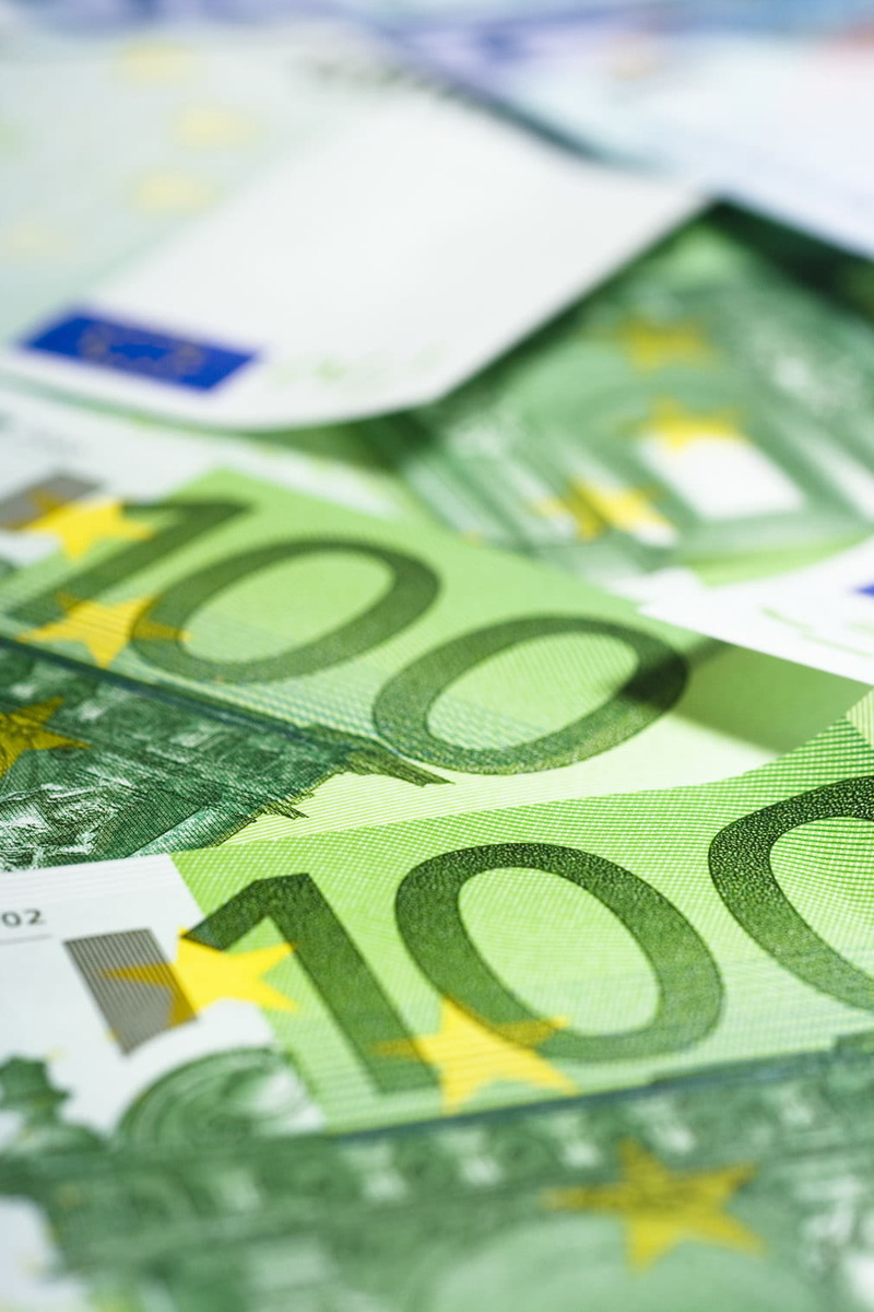 financial, photo, investment, note, report, cost, currency, european, number, high angle view, hundred, business, wealth, finance, save, eu, value, economy