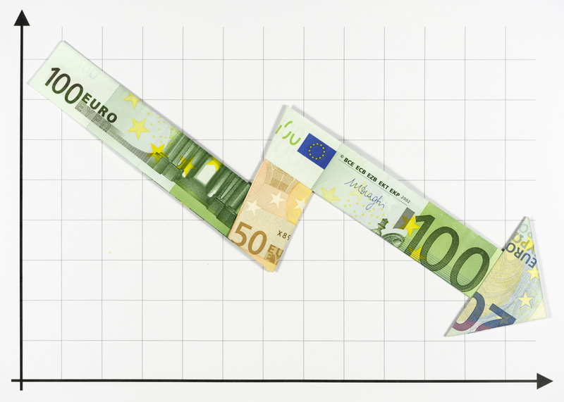finance, wealth, paper, chart, arrow, studio shot, loss, no people, sign, instrument of measurement, stock exchange, text, number, still life, business