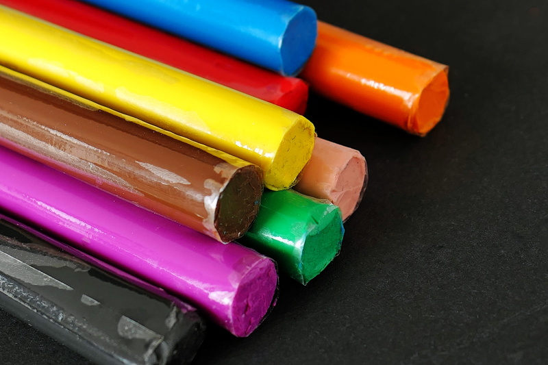 craft, table, play dough, color, 5K, art and craft equipment, indoors, pink color, still life, close-up, colored pencil, school, green, clay, chalk - art equipment