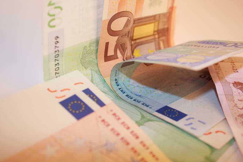 play dough, Bank, money, consumerism, deposit, banks, close-up, Euro, no people, dollar bill, pay, economy, cash and cash equivalents, group of objects