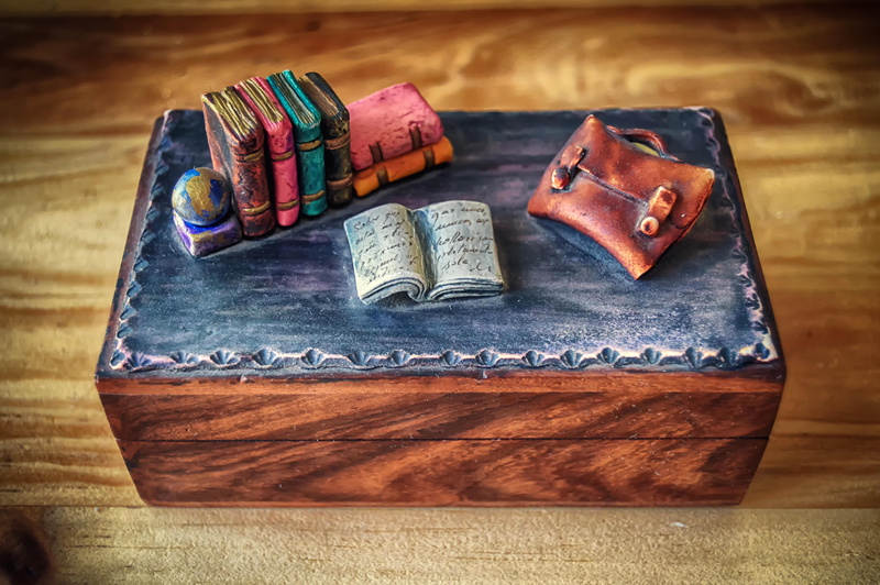 currency, wood - material, wallet, directly above, savings, high angle view, close-up, wooden box, study table, paper currency, old, still life, indoors