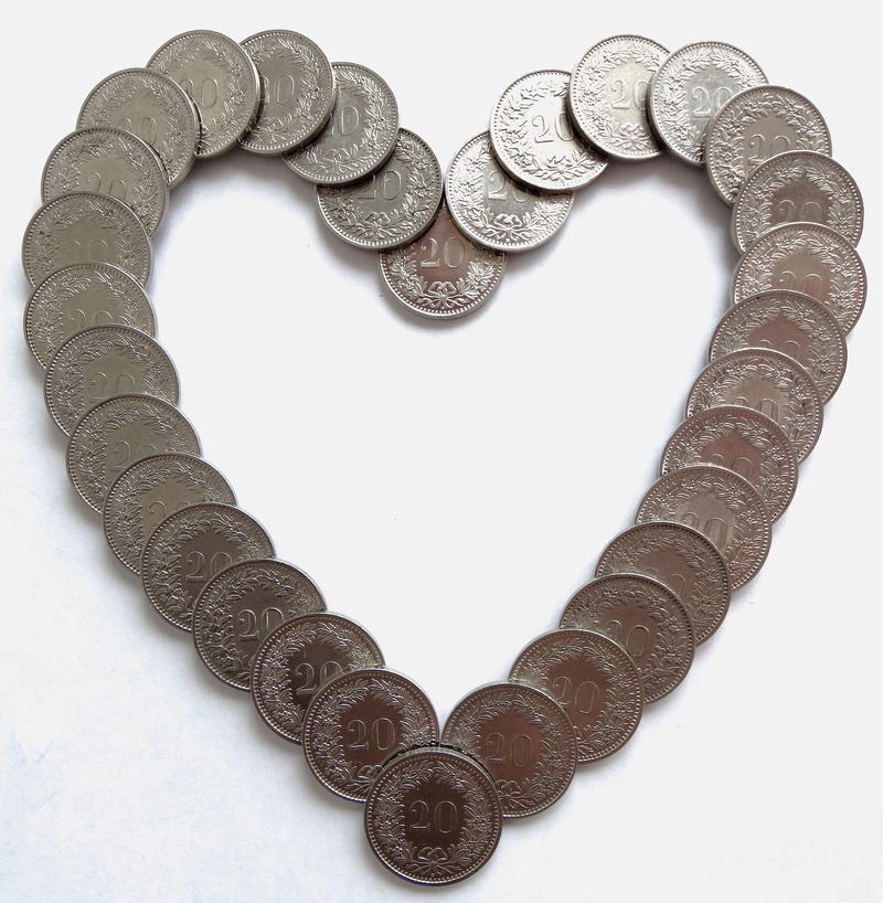 pay, shiny, bracelet, cut out, heart Shape, necklace, fashion, arranged, white Background, round, coins, collection, design, positive emotion, backgrounds