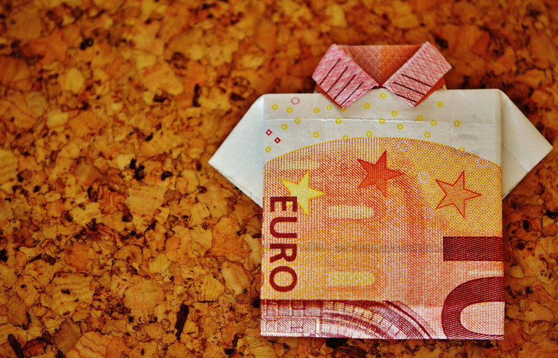 business, paper currency, wealth, 10 euro, currency, number, pattern, indoors, dollar bill, leaf, close-up, still life, no people, the last shirt, folded