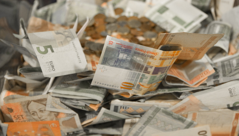 currency, bill, exchange, loan, text, economics, euro, close-up, financial, studio shot, wealth, debt, no people, banknote, 5K, corporate business, day