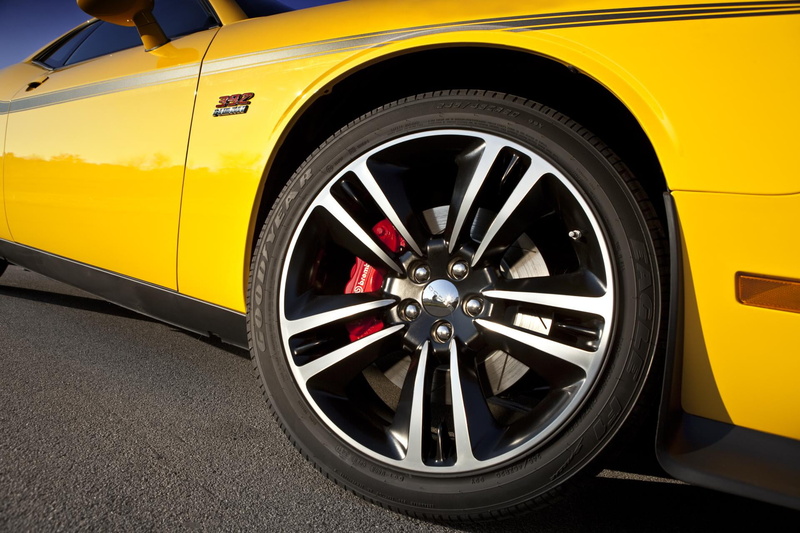 ultraviolet, challenger, project, srt, jacket, jeff, 1080P, dodge, car, hemi, dunham, yellow