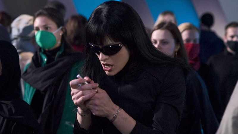 2K, indoors, watching, glasses, waist up, young women, men, movie theater, young men, sunglasses, women, young adult, human body part, adult, teenager
