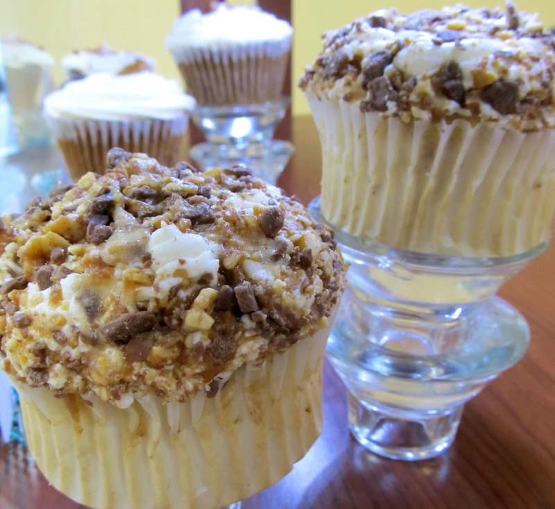 cupcakes, indulgence, freshness, frosting, crumbs, unhealthy eating, iced, decorated, frosted, close-up, food and drink, dessert, icing, sweet Food, serving size