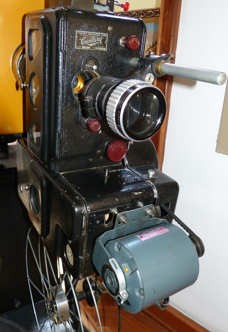 video, man made object, machine part, cinema, metal, industry, analog, connection, indoors, technology, no people, antique, lens, recording, 4K, camera