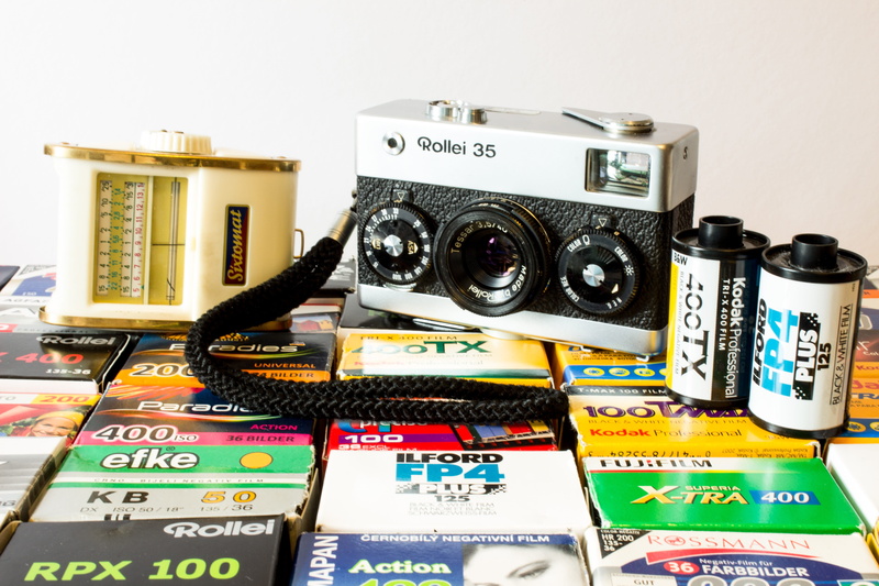 variation, retro styled, photographer, photo camera, technology, text, 35mm film, retro, camera, large group of objects, photograph, Analog Camera, shopping