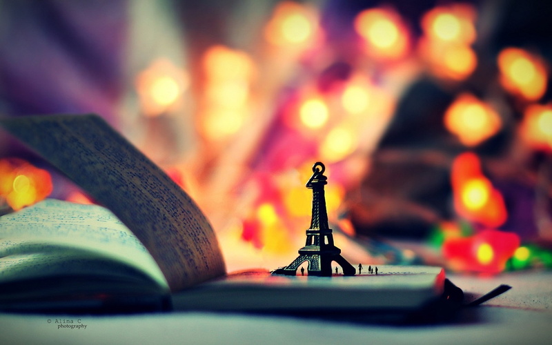 1080P, Eiffel Tower Replica