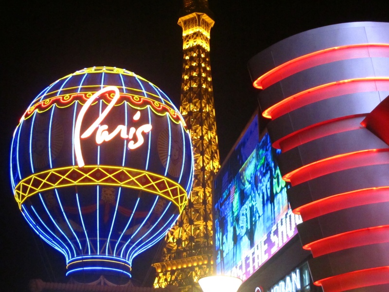 paris, casino, eiffel, las vegas, city, built structure, lighting, neon, arts culture and entertainment, vegas, travel destinations, building exterior