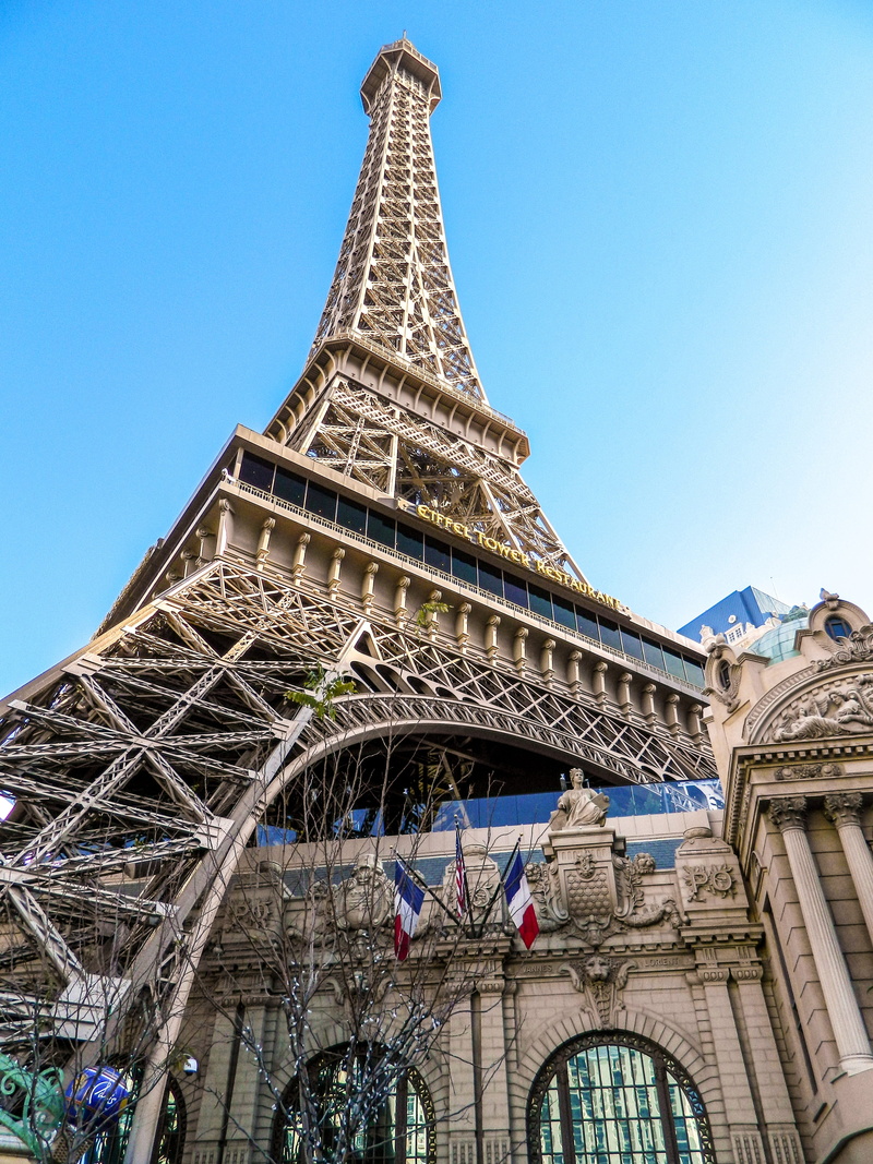 built structure, arch, france, architecture, day, las vegas, nature, structure, travel, history, urban, paris, famous, city, sky, 4K, tower, landmark