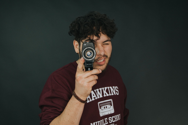 fashion, tech, 5K, photographer, paparazzi Photographer, photography Themes, retro, looking, professional Occupation, hawkin, lens - Optical Instrument