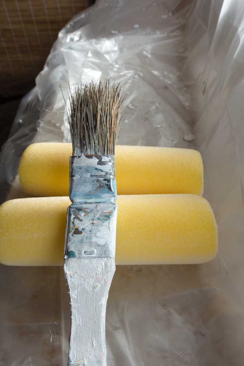 roll, still life, water, polythene, freshness, plastic, ink roller, equipment, painting, paint, indoors, protective film, craft, no people, delete, wood - material