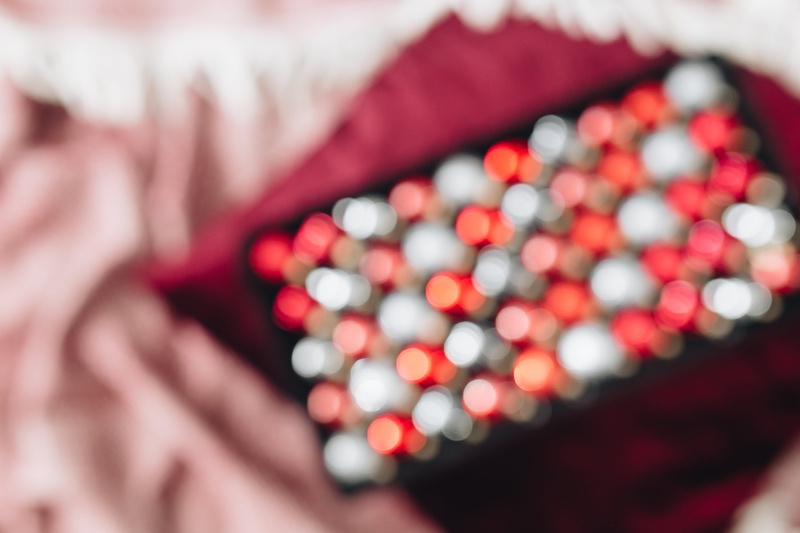 holding, decor, mid adult, hand, selective focus, one person, red, burgundy, decoration, choice, december, valentines day - holiday, 4K, balls, indoors