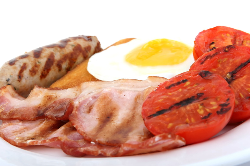 golden, bacon, brown, fat, restaurant, nutrition, serving size, close-up, white, health, plate, organic, meat, 2K, seafood, lunch, copy, sausage, bread