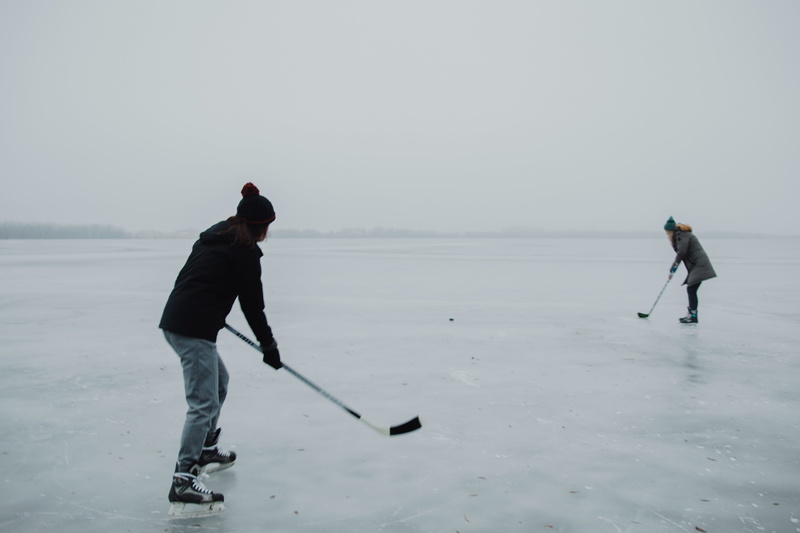 playing, ice skating, frozen, frozen lake, leisure activity, winter sport, 5K, cold temperature, side view, ice, rink, skates, outdoors, pond hockey, grey