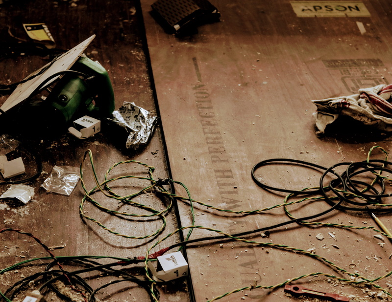 apparel, table, run-down, indoors, motor, 5K, bad condition, Abandoned, broken, wheel, clothing, tire, damaged, wiring, chaos, cable, pc, deterioration