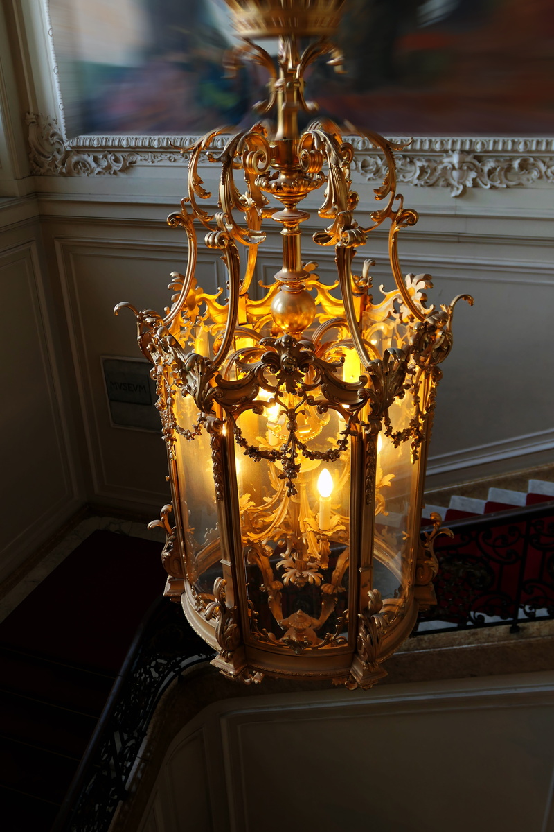 illuminated, 5K, craft, close-up, gold colored, art and craft, light bulb, lamp, glass - material, chandelier, light, architecture, representation, shining