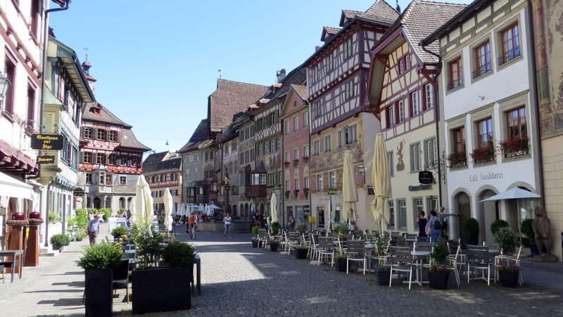 residential district, footpath, real people, destination, street, building exterior, outdoors, stein am rhein, built structure, day, window, group of people
