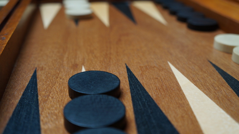 musical equipment, Backgammon, circle, table, leisure Games, arts culture and entertainment, game board, still life, shape, group of objects, indoors, Game