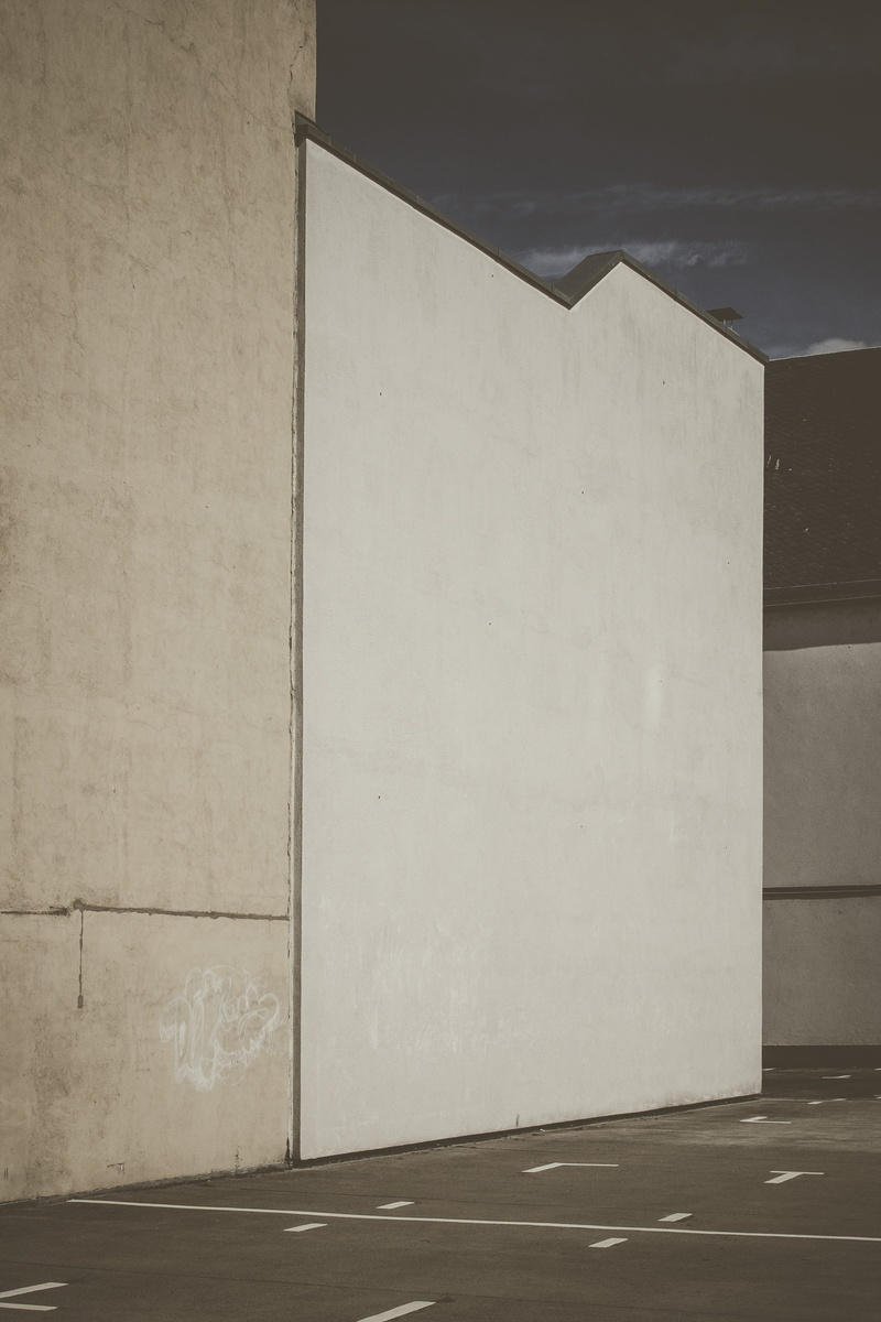 wall - building feature, indoors, day, sunlight, white color, painted, no people, blank, 2K, wood, outdoors, gray, furniture, suit, built structure, city