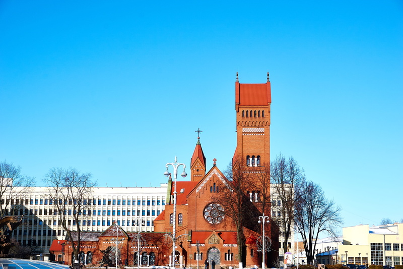 building exterior, the past, bare tree, built structure, day, city, travel destinations, 5K, building, copy space, tourism, history, travel, sky, clear sky
