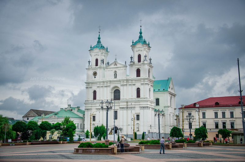 city, place of worship, spirituality, cloud - sky, Grodno, sky, street, 4K, history, outdoors, transportation, belief, nature, incidental people, the past
