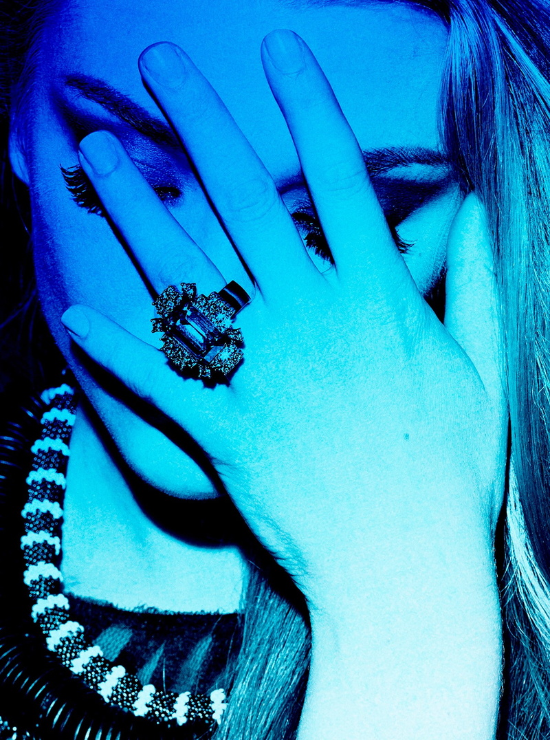 monochrome, women, actress, closed eyes, Natalie Dormer, blue, covered face, 1080P