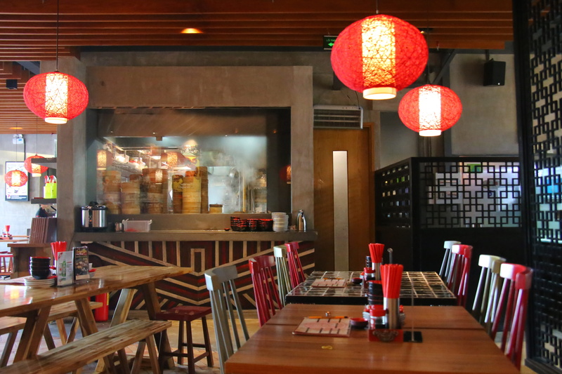 famous, traditional, arrangement, seat, restaurant, dining room, wood - material, bookshelf, absence, shelf, architecture, bar counter, glass, of the east
