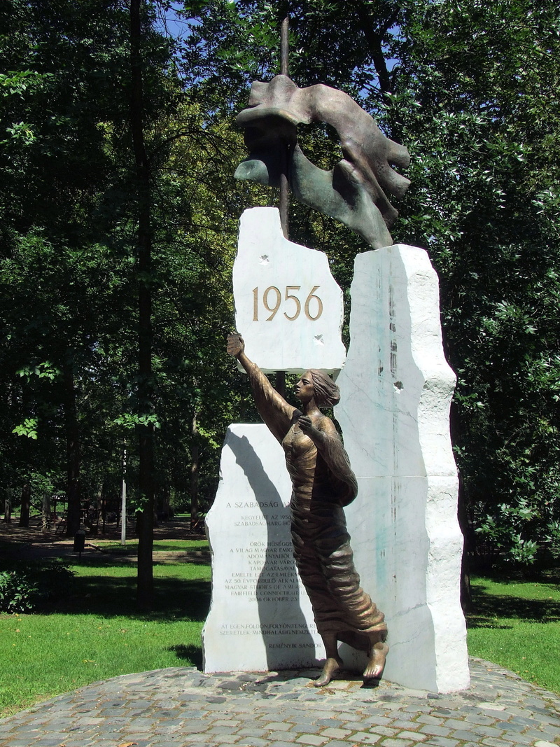 hungarian, 2K, plant, landmark, photos, 1956, human representation, sculpture, communication, representation, Hungary, statue, art and craft, Monument