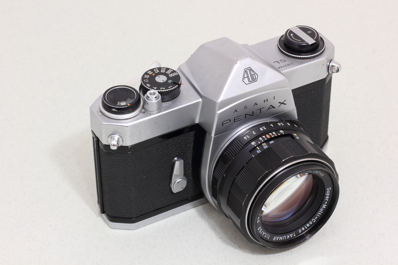 asahi, 35mm, camera, film camera, still life, japan, reflex, black color, spotmatic, spotmatic sl, body, photo, high angle view, photography, optical, photography themes