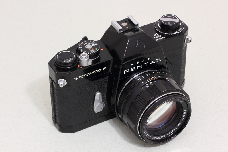 studio shot, body, still life, close-up, photography Themes, spotmatic f, old, photo, photography, 35mm, 5K, lens - eye, slr camera, equipment, black color