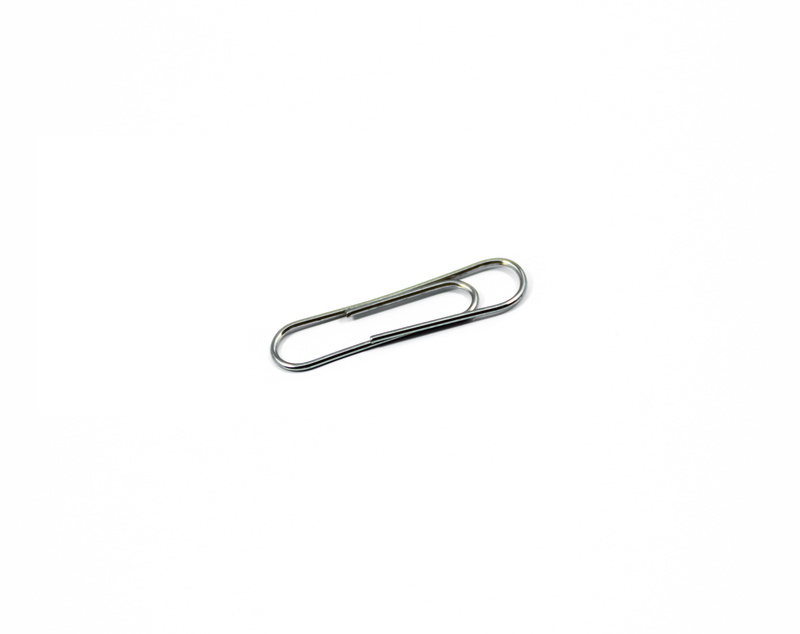 equipment, white background, trombone paper, trombone, 4K, copy space, office, clip, simplicity, office supplies, man made object, single object, alloy