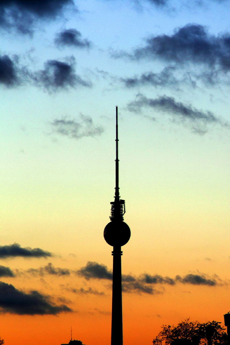 silhouette, sunbeam, travel, glow, tourism, no people, dusk, technology, atmospheric, built structure, communication, sky, nature, sunset, tall - high
