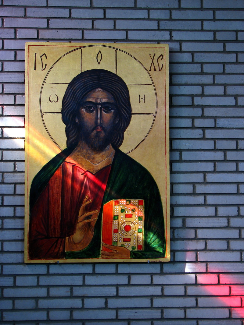 religion, looking at camera, western script, number, easter, gold, waist up, christi, light, male likeness, female likeness, script, representation, god