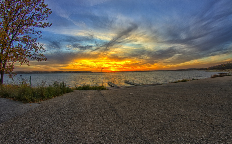 plant, scenics - nature, Lake, horizon, Nature, Travel, grasses, Scene, tranquil scene, Lawrence, tranquility, cloud - sky, Clinton Lake, outdoors, horizon over water