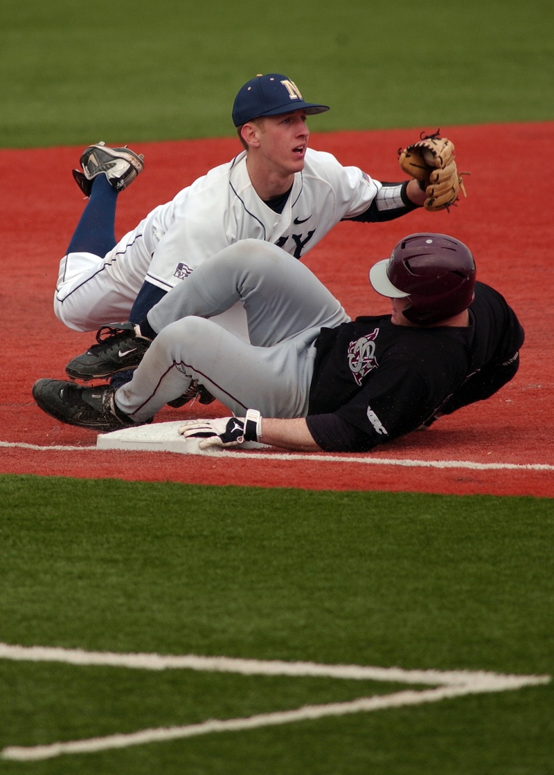 tag, men, full length, front view, sports clothing, nature, runner, playing field, sportsman, slide, steal, glove, day, ground, baseball, game, out, athlete